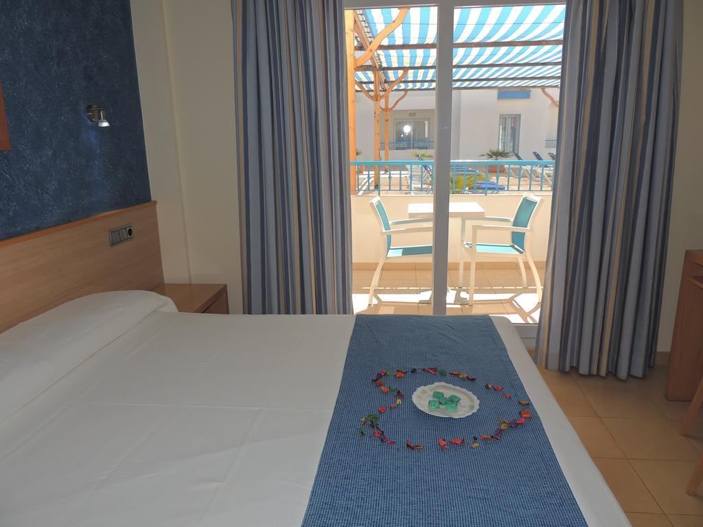 Hotel Punta Del Cantal Mojacar Exterior photo